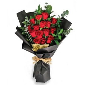 Buchet 15 trandafiri Premium Florarie Targoviste Livrare Flori Targoviste